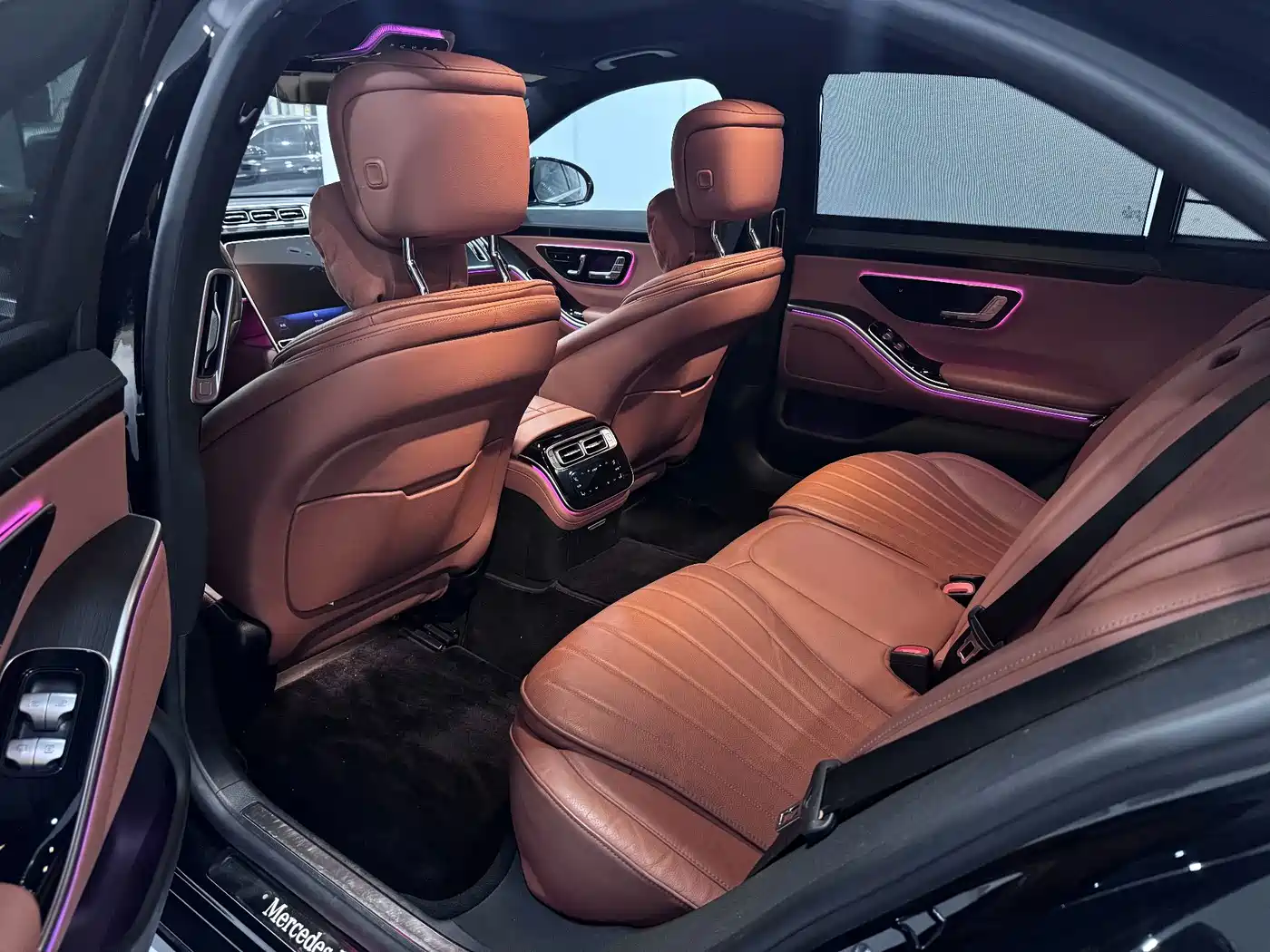 Фото 6 - Mercedes-Benz S-Class
