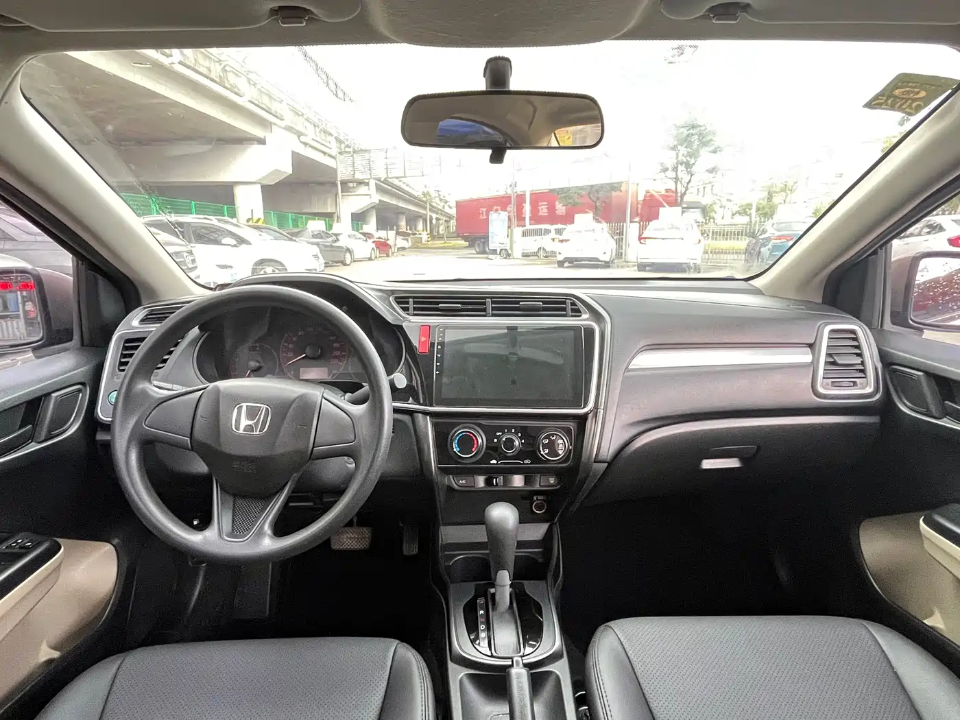 Honda Greiz 2017 2016 1.5L CVT Classic Edition