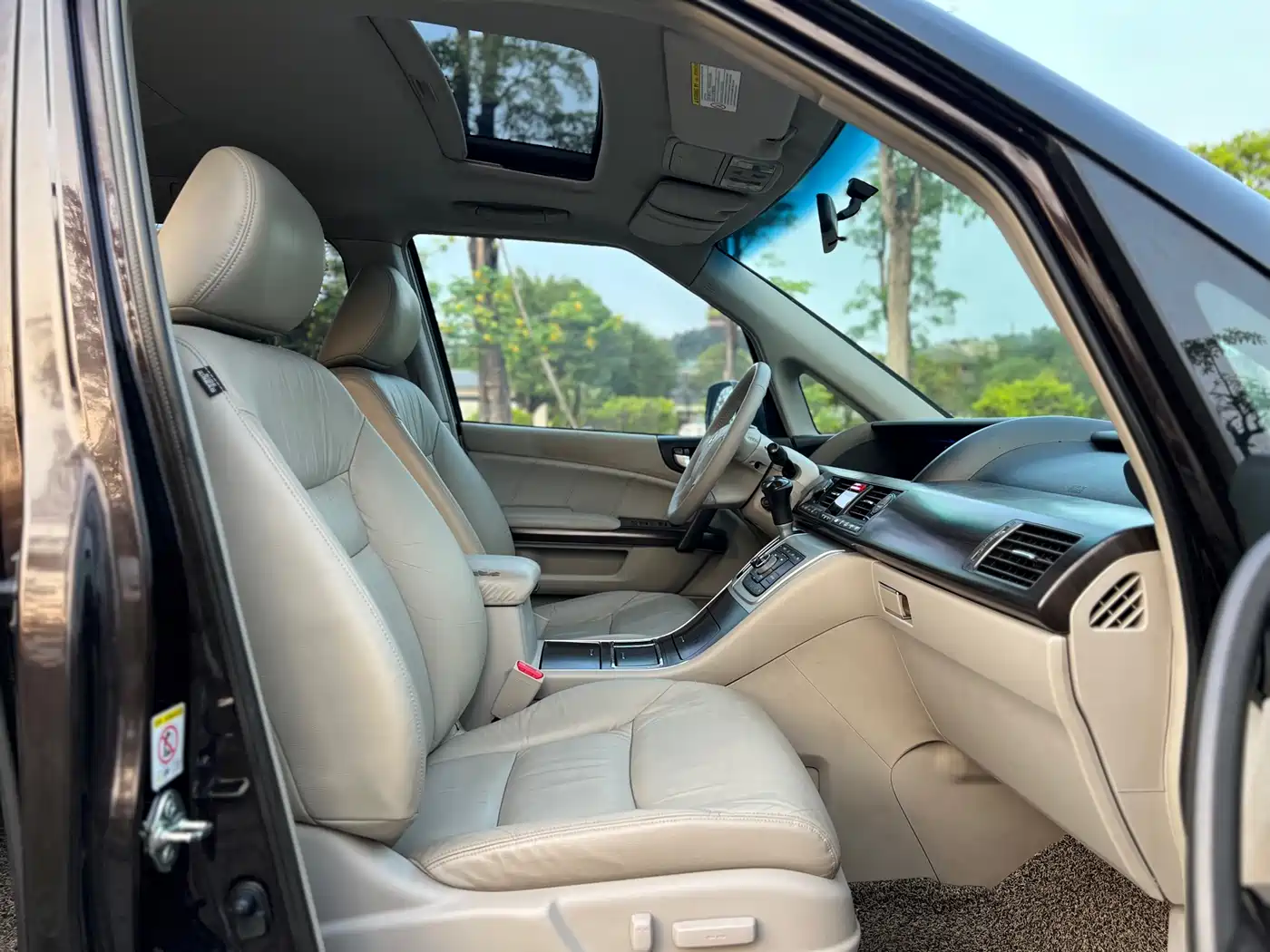 Honda Elysion 2015 2015 2.4L VTi-S Premium