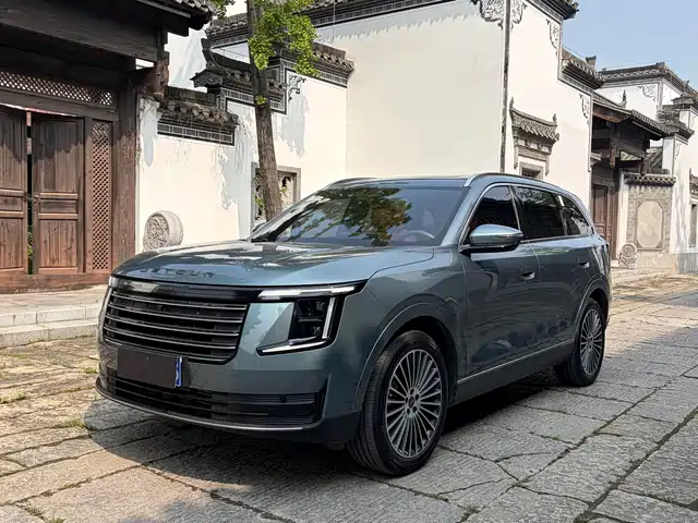 Jetour Jetour X70L 2025 2.0T Automatic Flagship 7-Seater