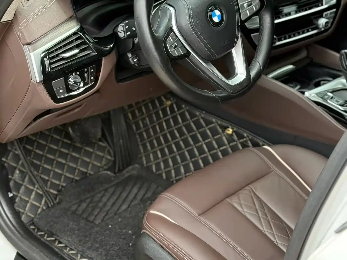 BMW 5 SERIES NEW ENERGY