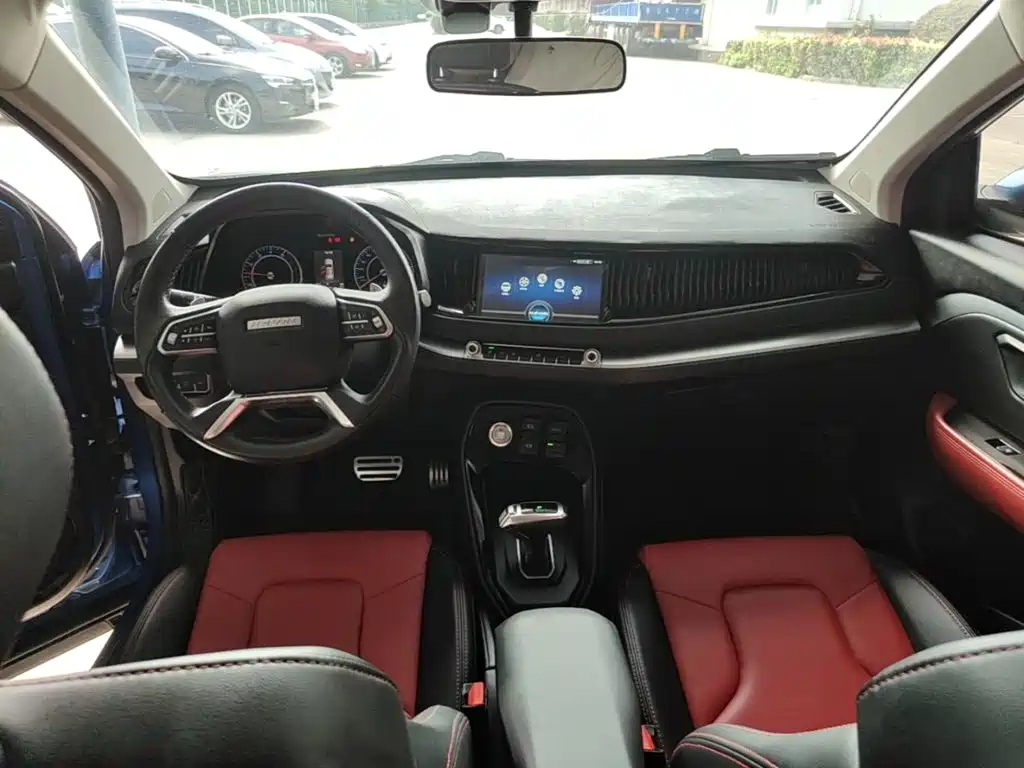 Photo 10 - Haval H2s
