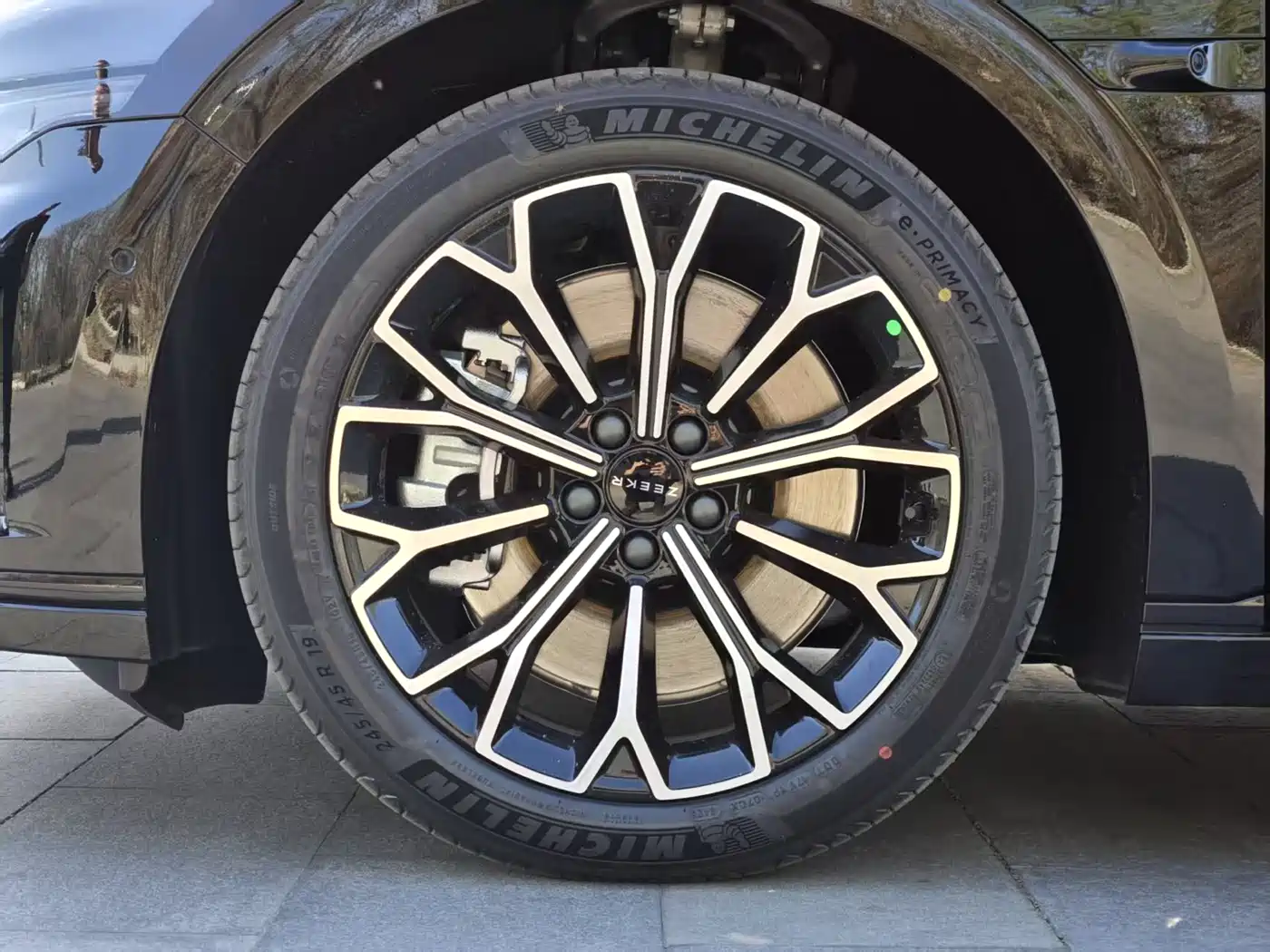 ZEEKR EXTREME KRYPTON 007GT