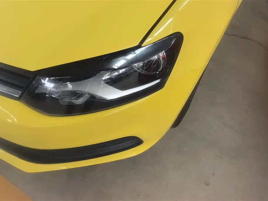 Volkswagen Polo 2016 1.4L Automatic Trend фото 5