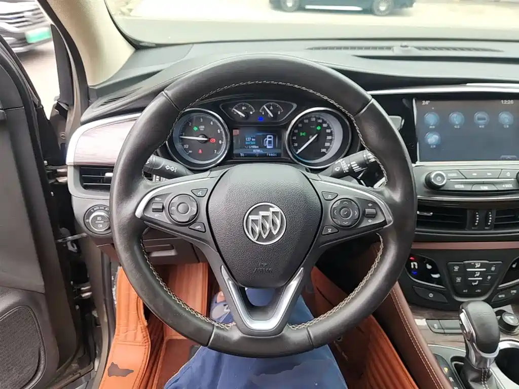 Buick Envision Plus 2017 20T FWD Elite фото 11