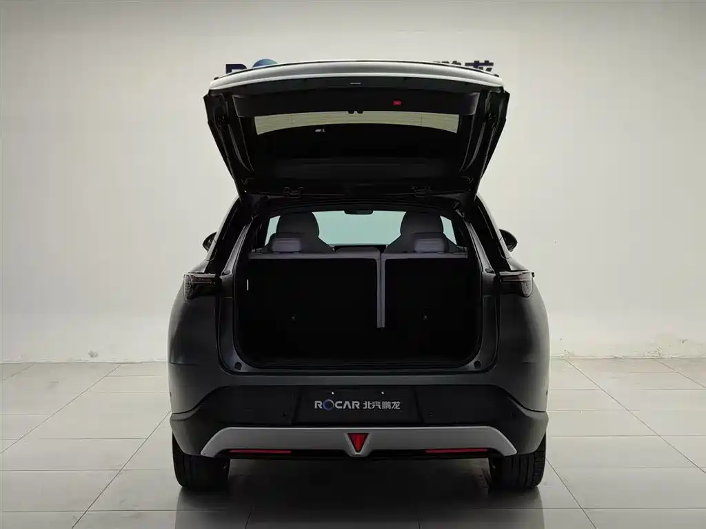 ARCFOX EXTREME FOX POLAR FOX ALPHA T5