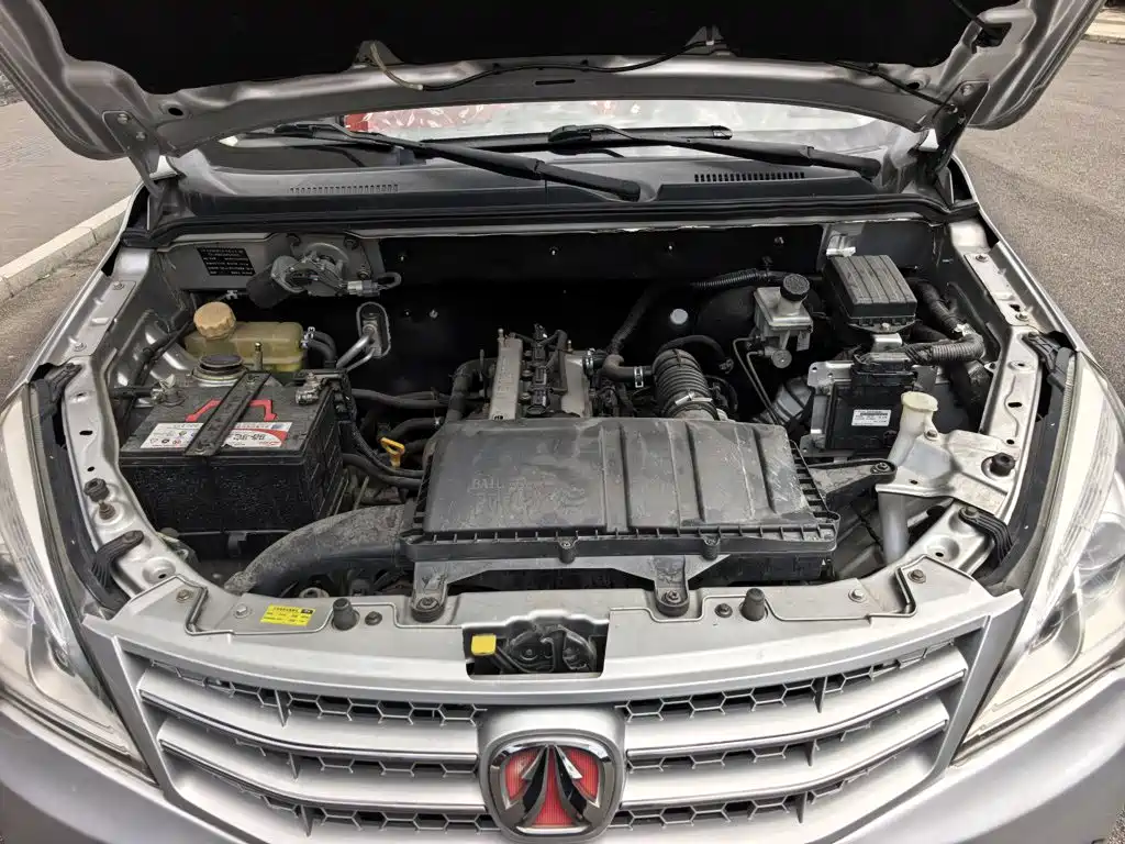 BAIC Weiwang M20 2015 2014 1.5L Comfort BJ415B
