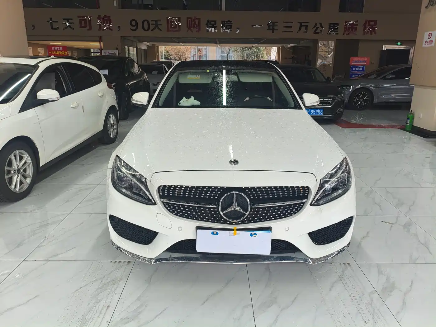 Mercedes-Benz C-Class 2017 Facelift C 200 L Sport Edition фото 2