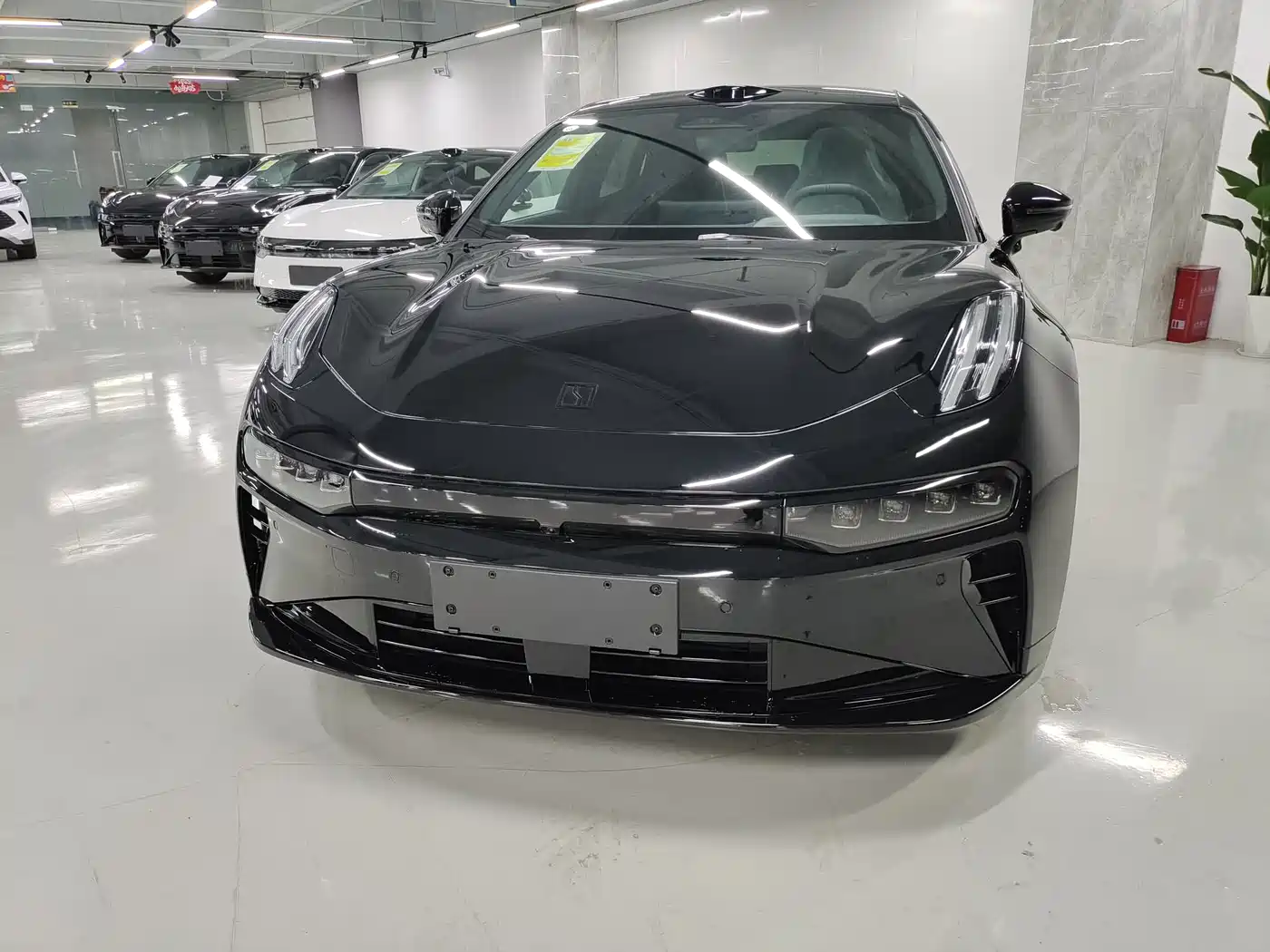 ZEEKR EXTREME KRYPTON 001