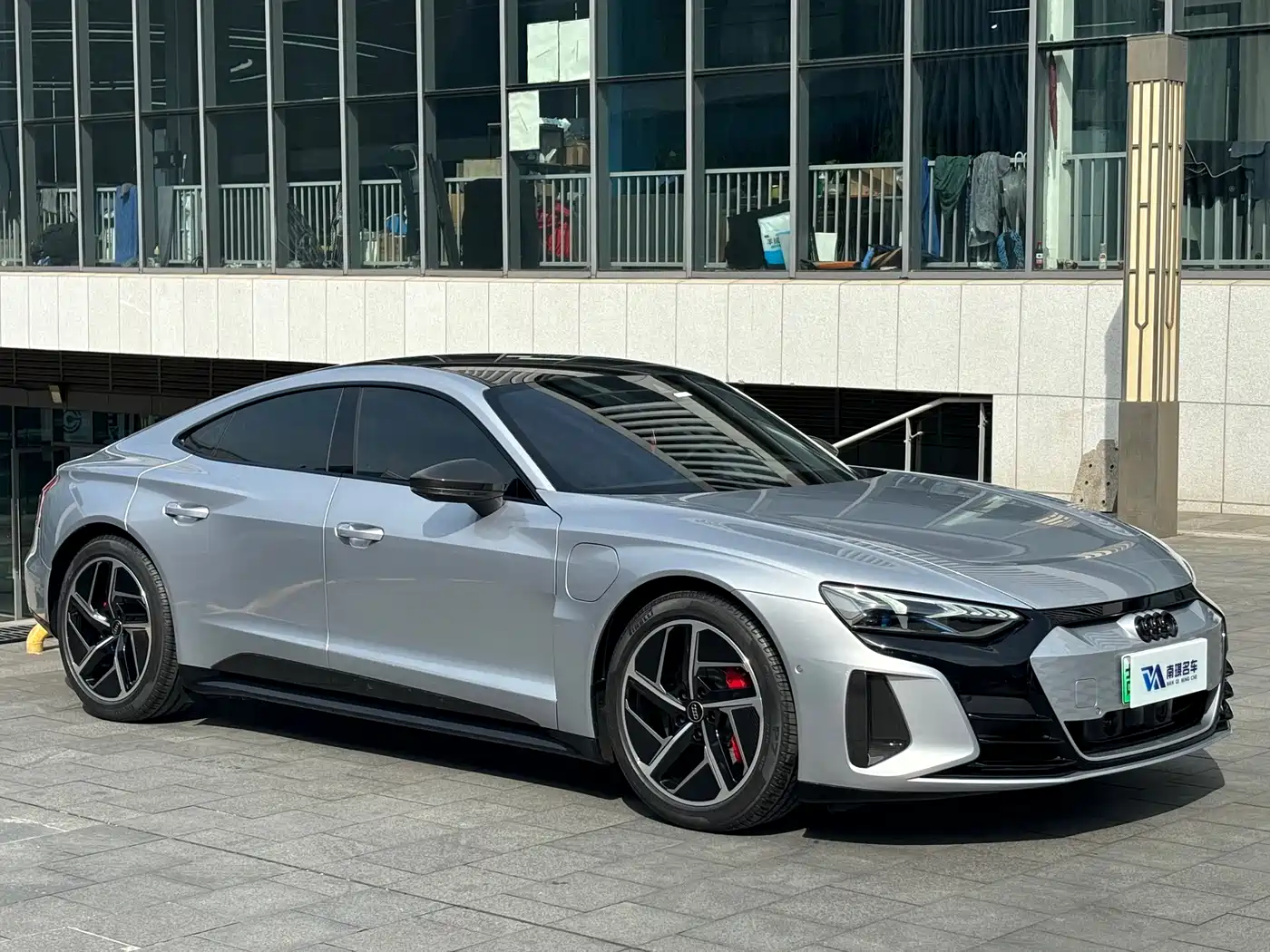 AUDI RS E TRON GT