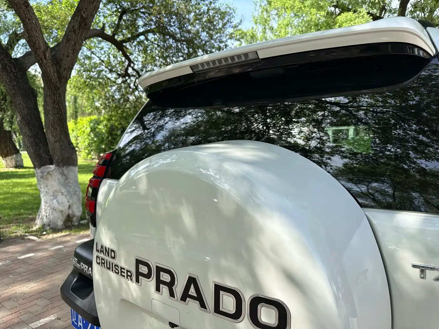 Toyota Prado 2018 3.5L Automatic TX-L Rear-mounted Spare Tire фото 15