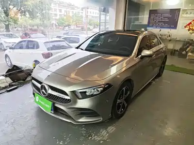 Mercedes-Benz A