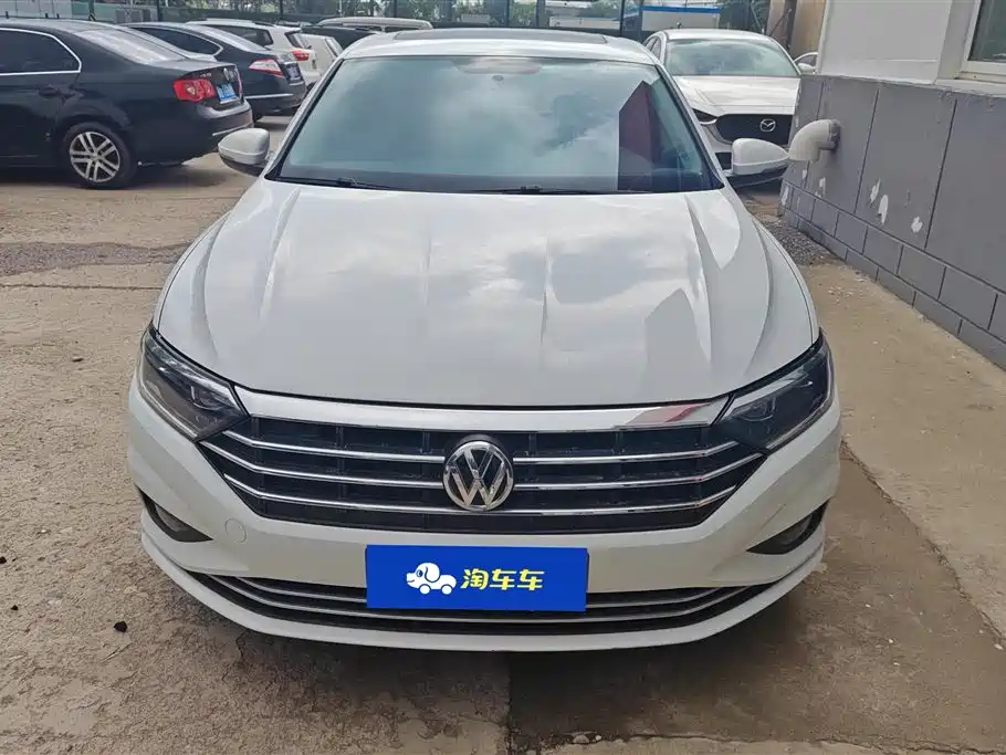 Volkswagen Sagitar 2021 200TSI DSG Comfort Smart Edition фото 2