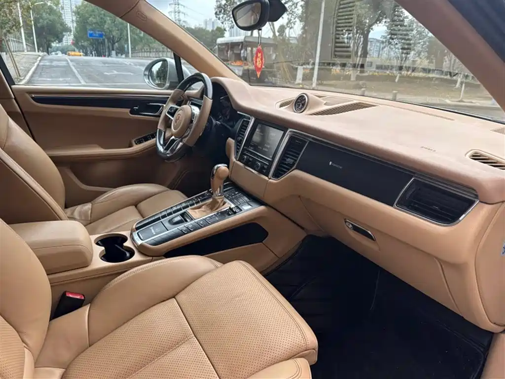 Porsche Macan 2014 Macan 2.0T фото 4
