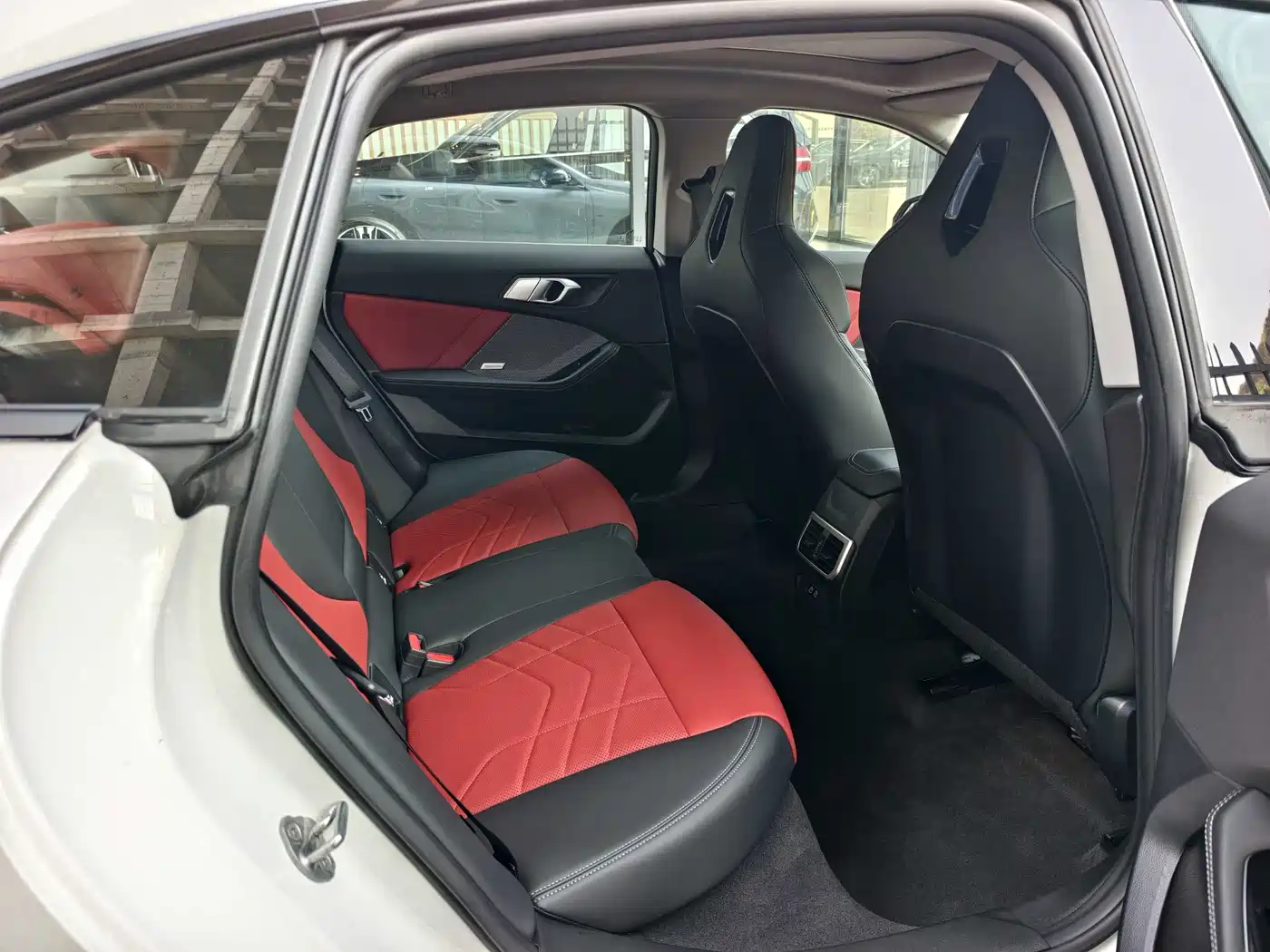 BMW 2 Series 2025 225L M Sport Moonlight Package фото 4