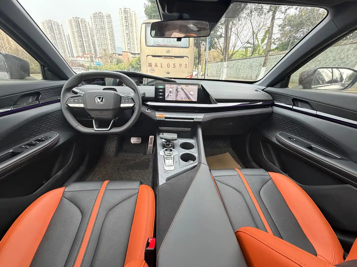 CHANGAN UNI-V