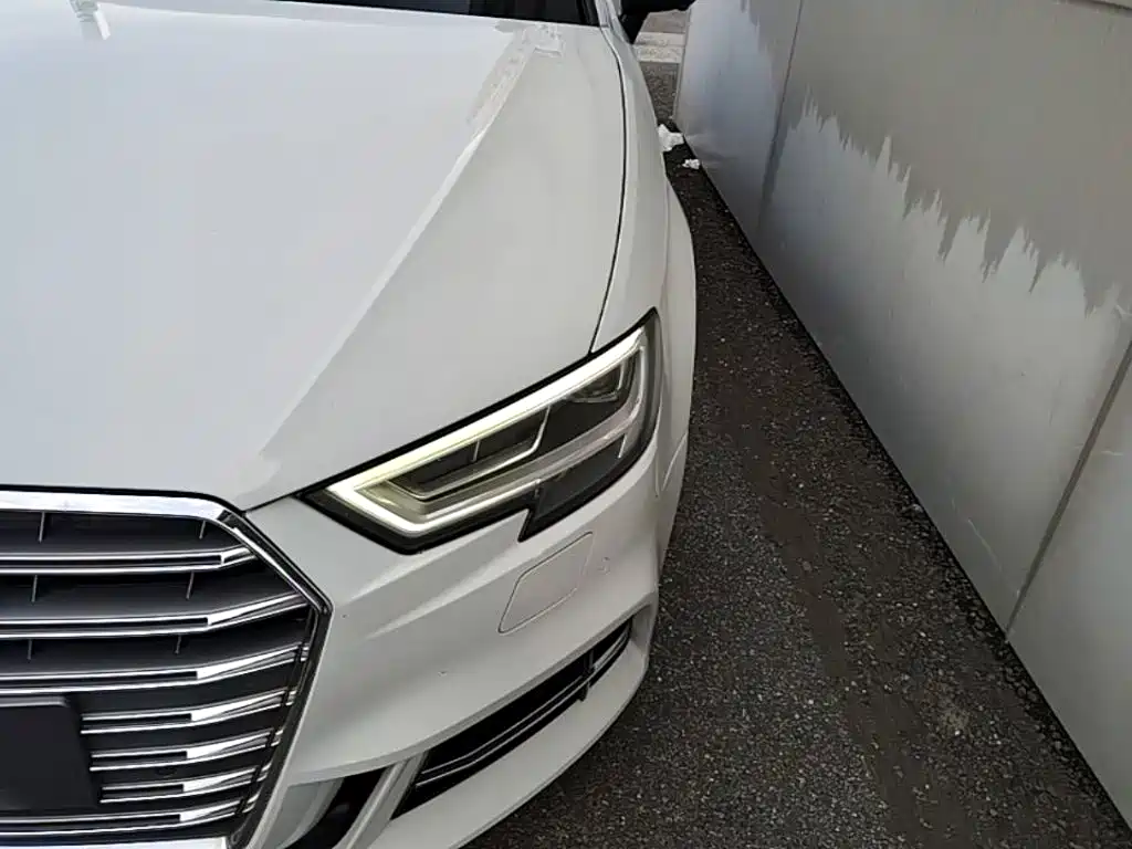 Фото 24 - Audi A3