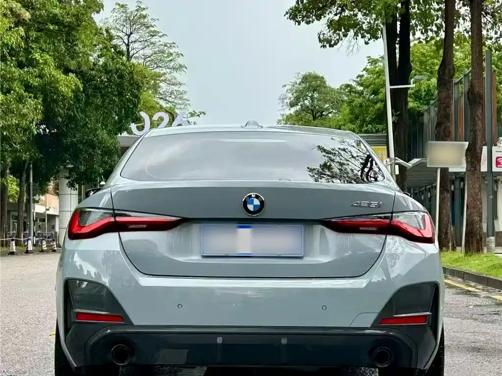 BMW 4 Series 2023 425i Gran Coupe M Sport Shadowline Package фото 6