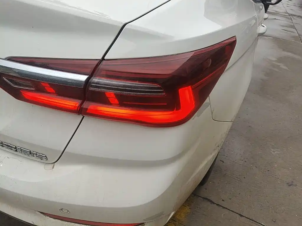Ford Escort 2022 2021 1.5L Automatic Diamond Edition