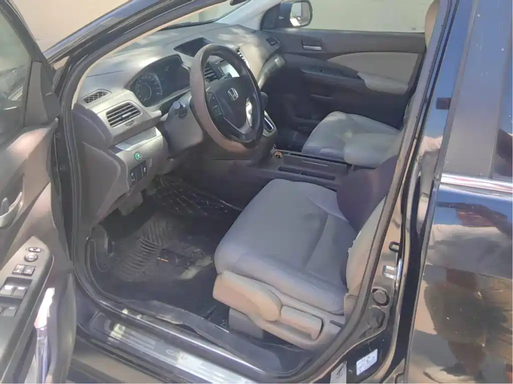 Фото 8 - Honda CR-V