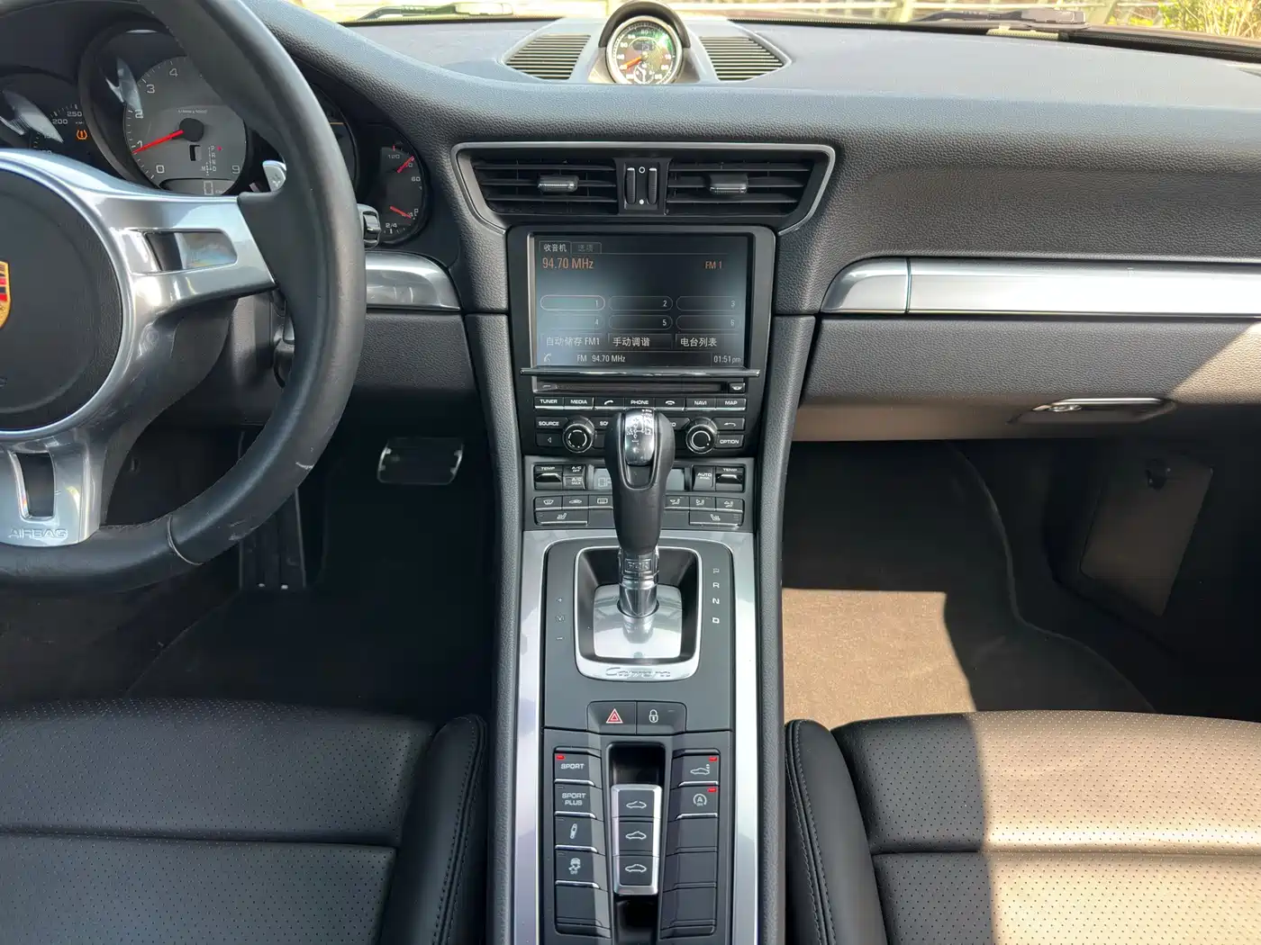 Porsche 911 2012 Carrera S 3.8L фото 19
