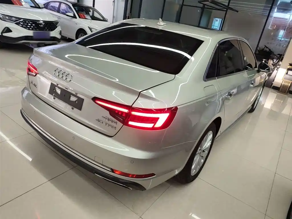 Audi A4L 2019 40 TFSI Progressive (China VI) фото 7