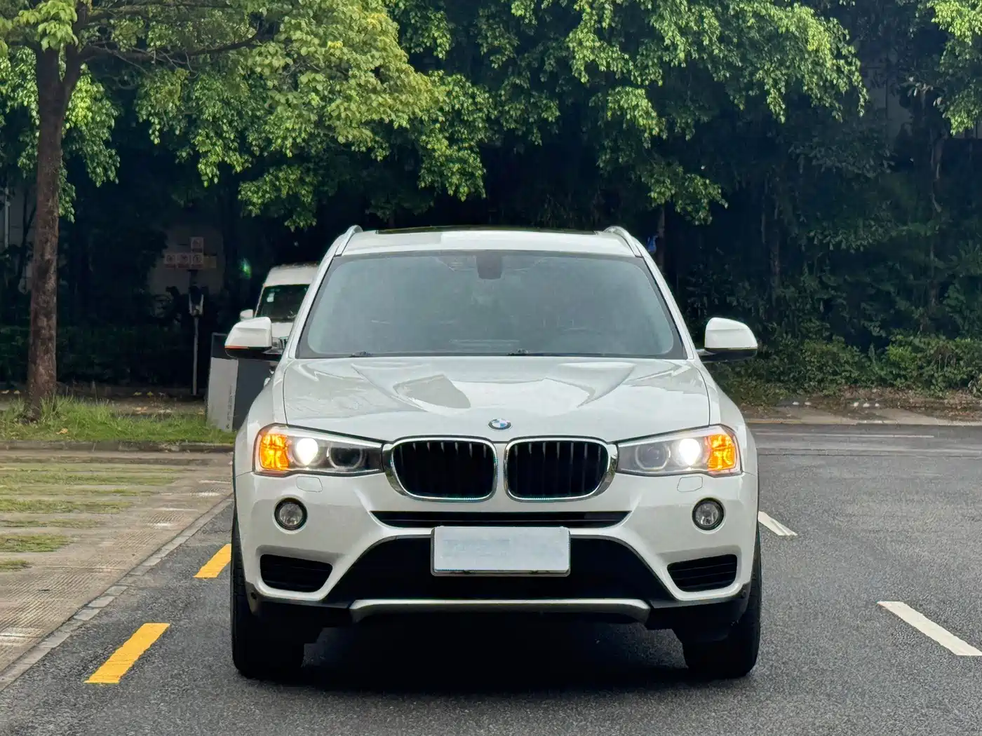 BMW X3 (Import) 2017 2016 sDrive20i
