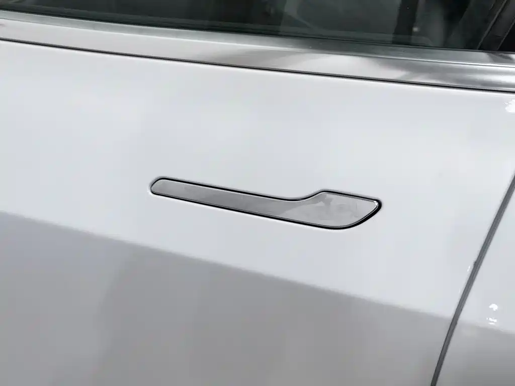 Tesla Model 3 (Import) 2019 2019 Standard Range RWD Upgraded Edition