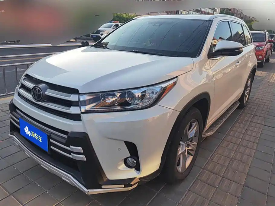 Toyota Highlander 2021 2.0T AWD Luxury 7-Seater