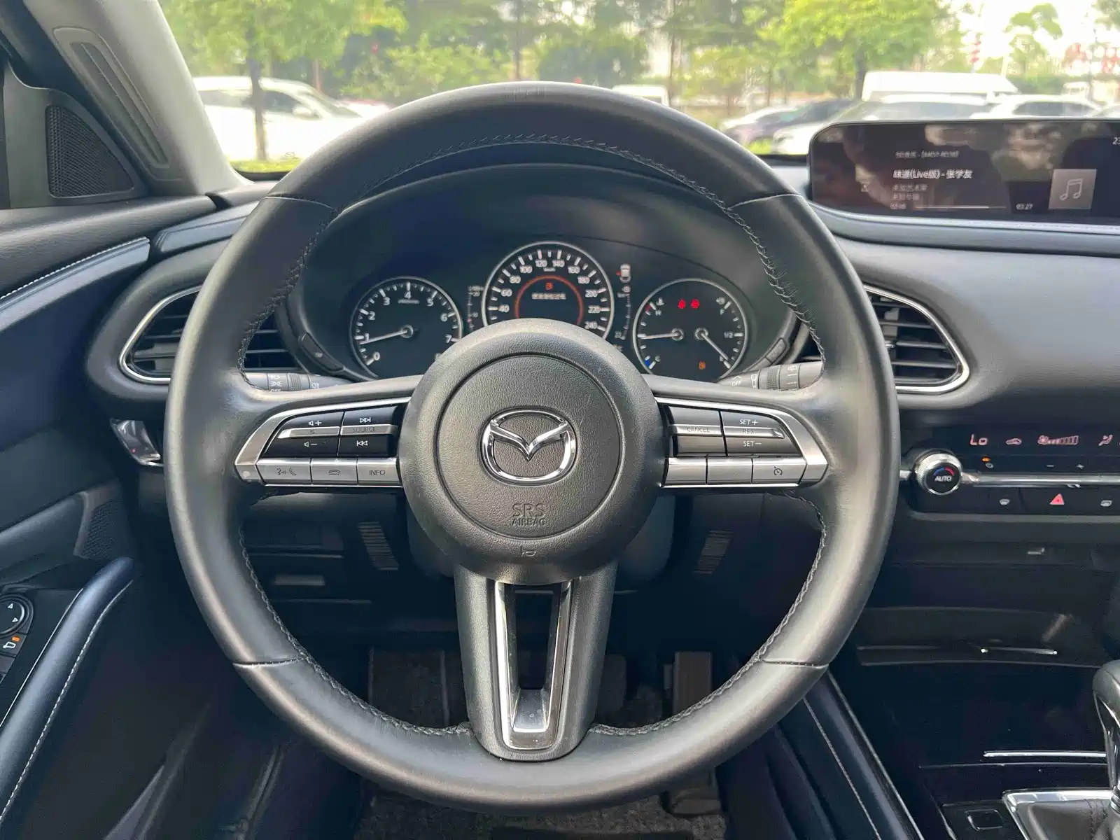 Фото 15 - Mazda CX-30