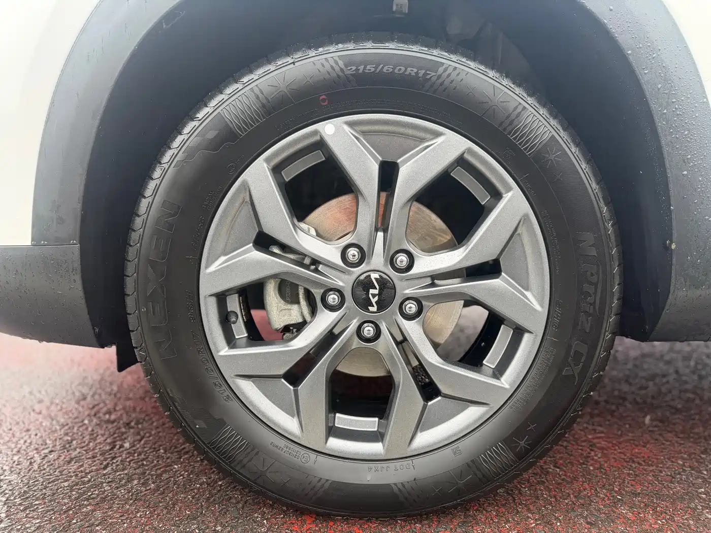 Kia Seltos 2023 1.5L CVT Luxury Edition фото 15