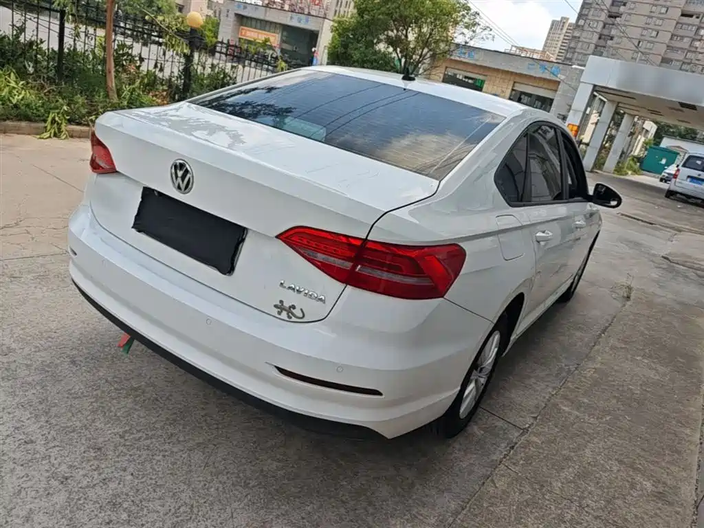 Volkswagen Lavida 2019 1.5L Automatic Trend Edition China VI фото 7