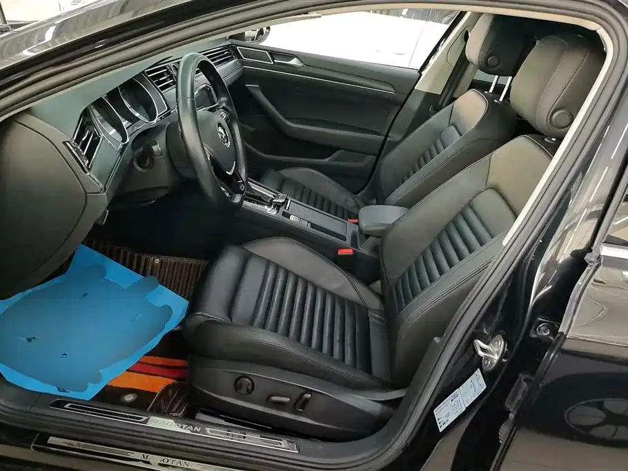Volkswagen Magotan 2019 330TSI DSG Leading China V фото 9