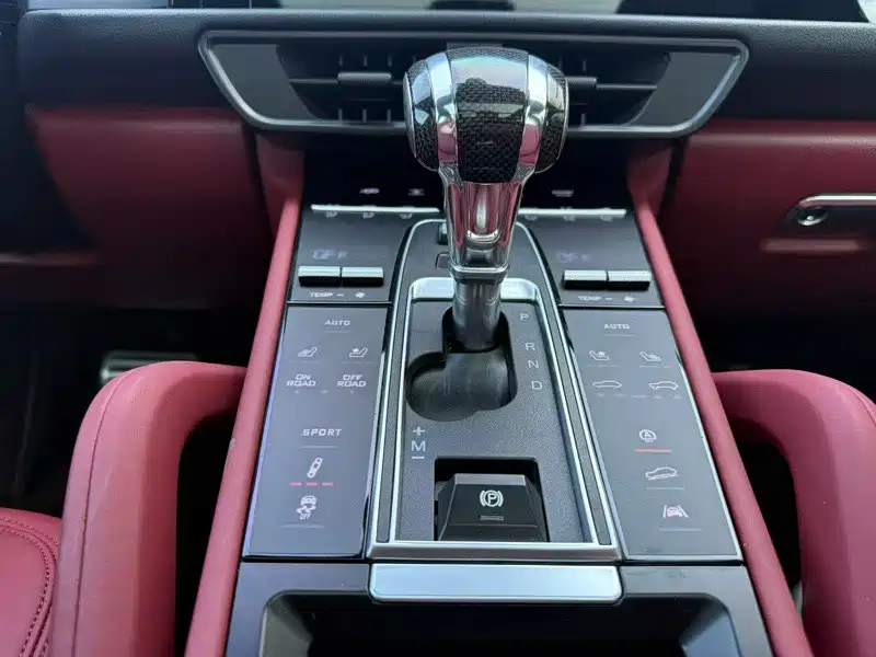 Porsche Cayenne 2016 Cayenne 3.0T фото 8