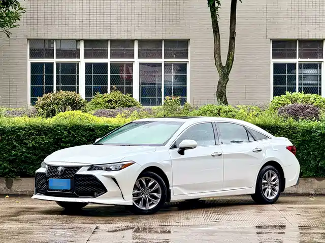 Toyota Avalon 2020