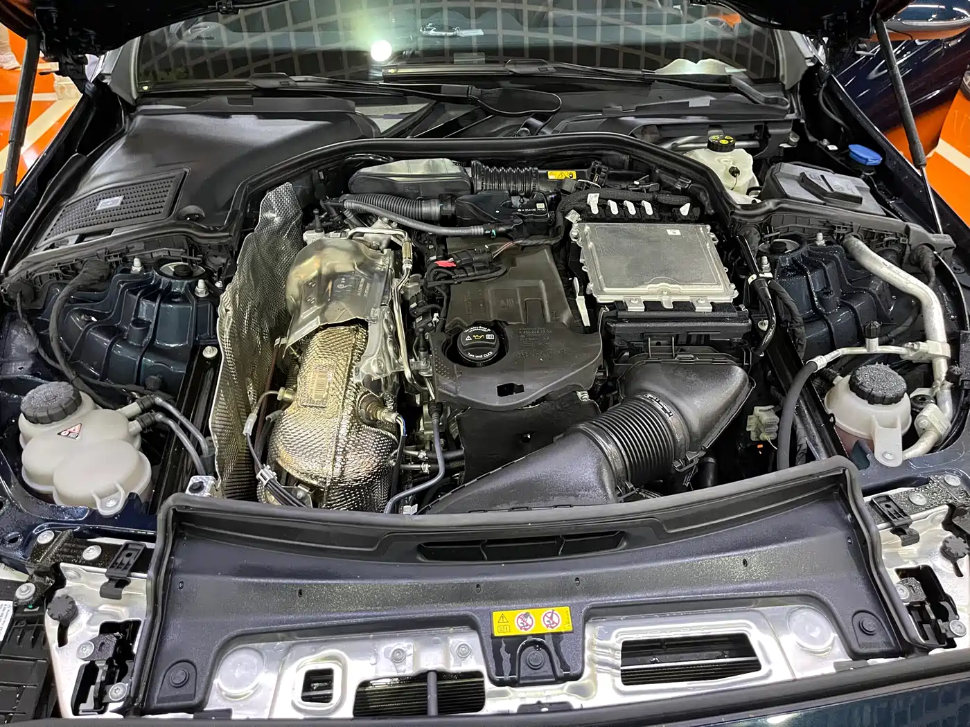 Mercedes-Benz C-Class 2024 Second Facelift C 260 L Sport фото 20