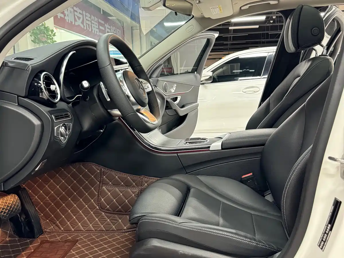 Mercedes-Benz C-Class 2021 C 200 L Fashion Sport Edition фото 9