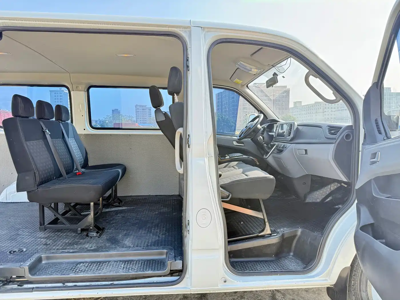 SAIC MAXUS XINTU V80