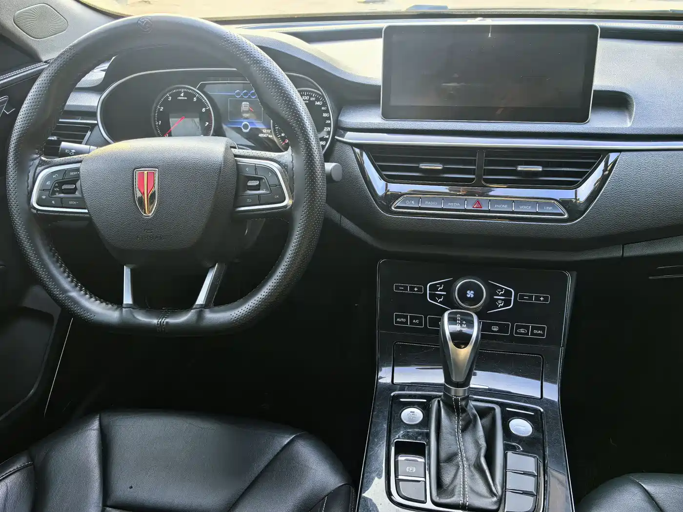 Hongqi H5 2019 30TD Style Edition фото 15