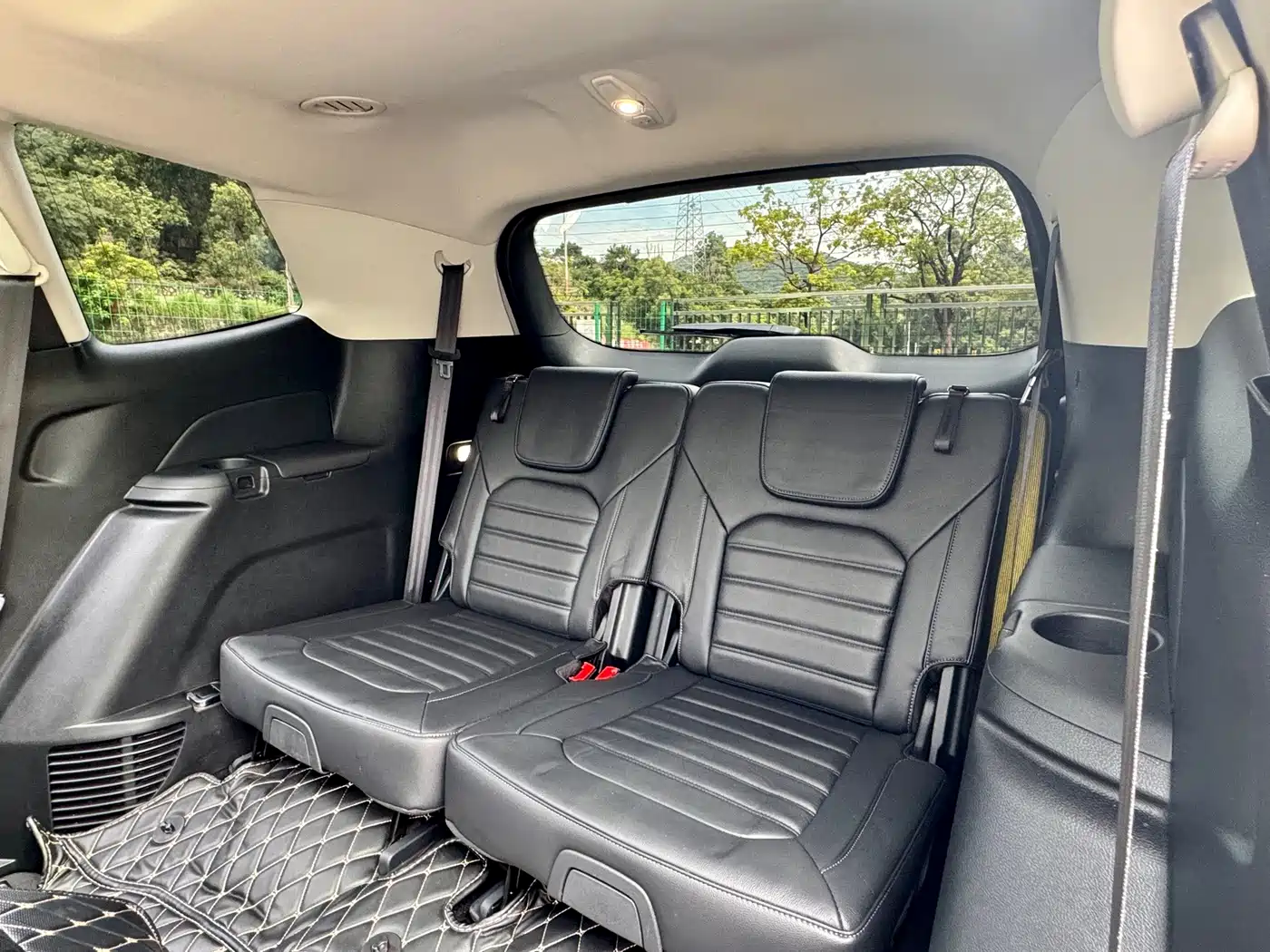 Фото 9 - Ford Edge