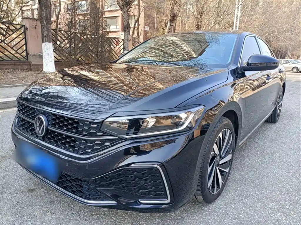 Volkswagen Passat 2022 330TSI Starlight Elite Edition