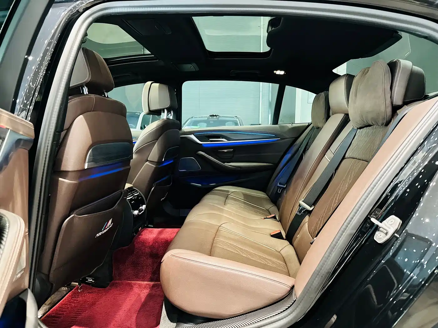 BMW 5 Series 2022 Model Third Facelift 530Li Premium M Sport Package фото 5