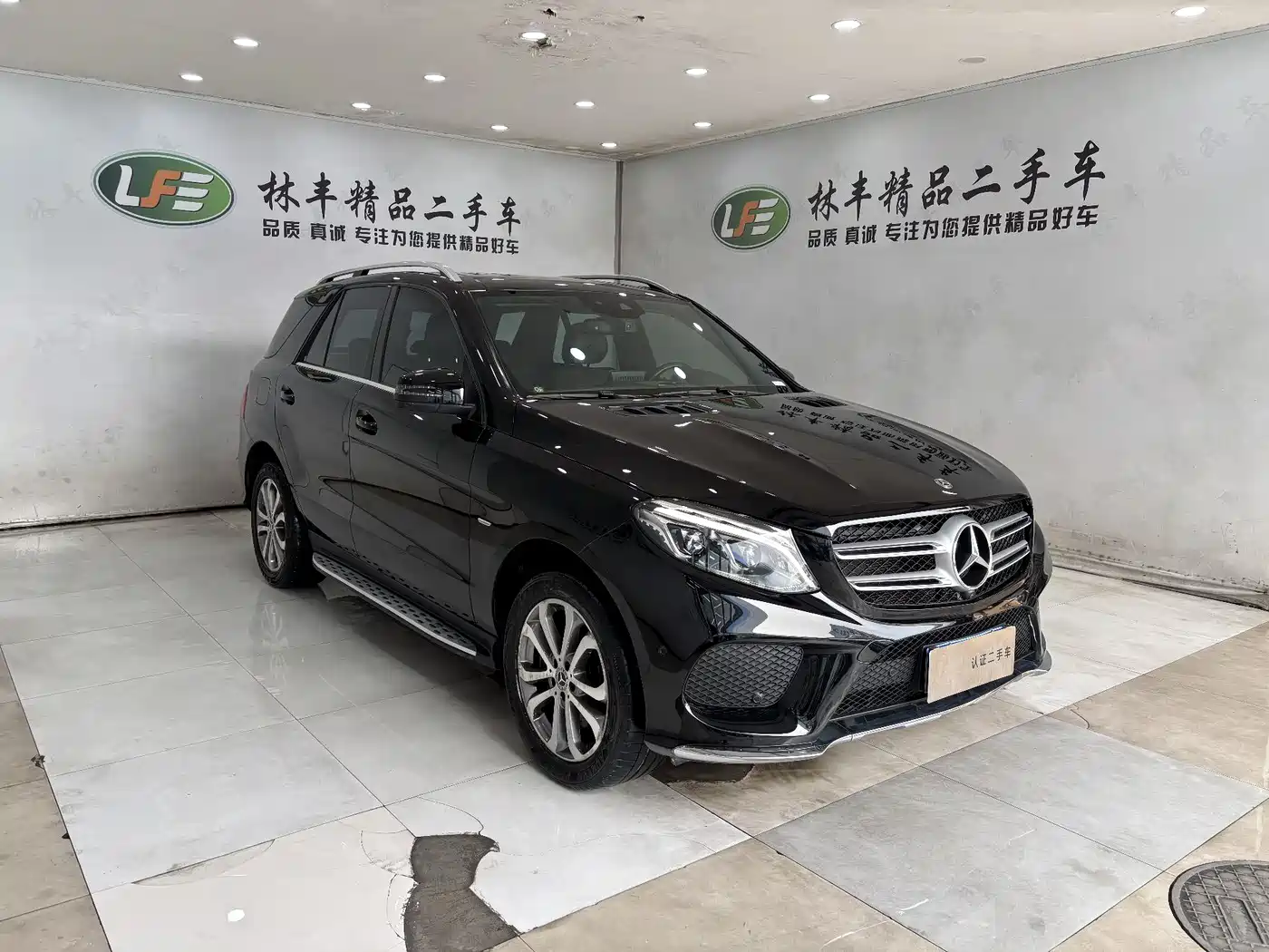 Mercedes-Benz GLE 2018 GLE 320 4MATIC Dynamic Ultimate Edition фото 3