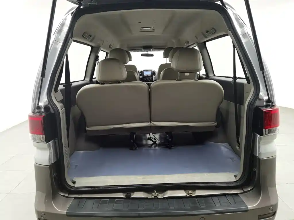 Dongfeng Fengxing Lingzhi 2016 2016 M3L 1.6L 7-seat Luxury