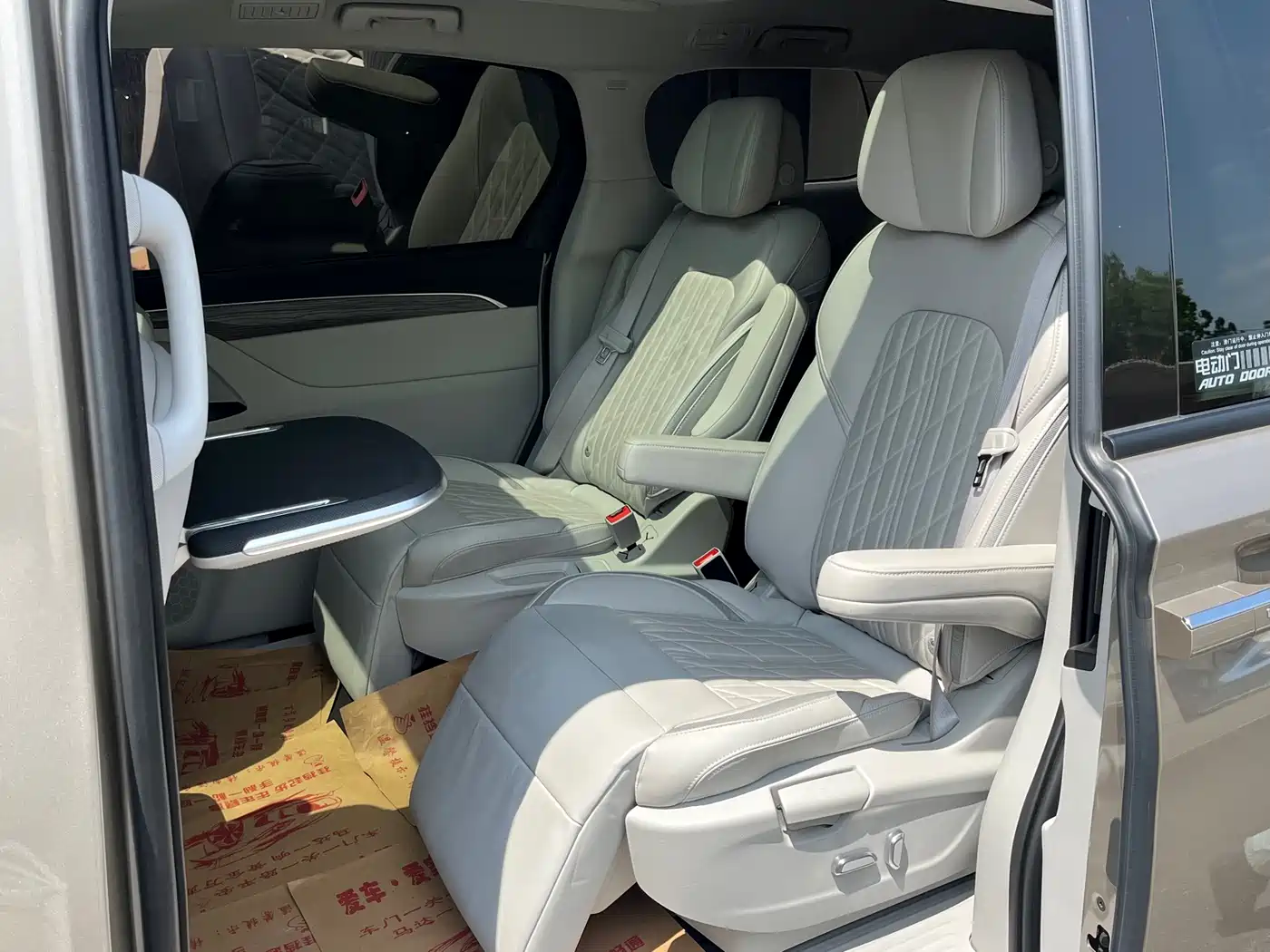 Buick GL8 2023 ES Landmaster 653T Smart Luxury Harmony Edition фото 5