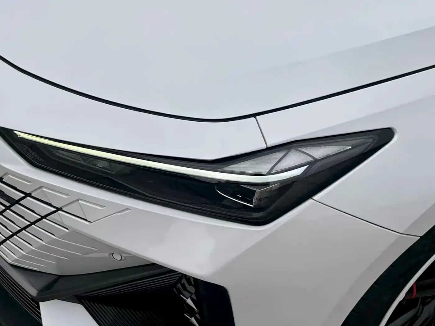 CHANGAN UNI-V