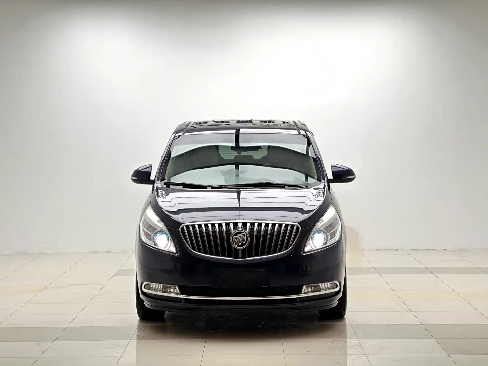 Фото 2 - Buick GL8