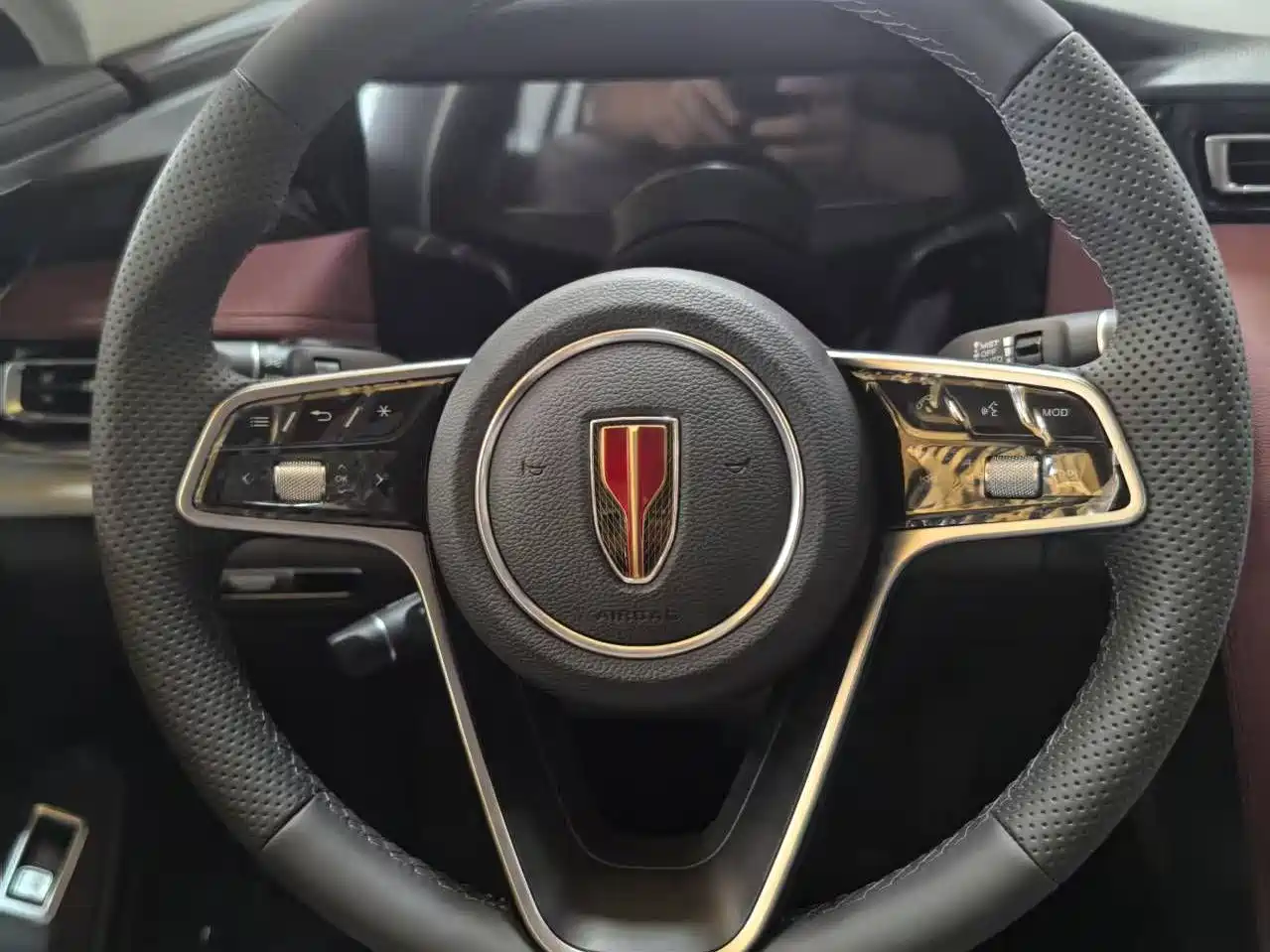 Hongqi H5 PHEV 2025 130 Super Hybrid Edition фото 9