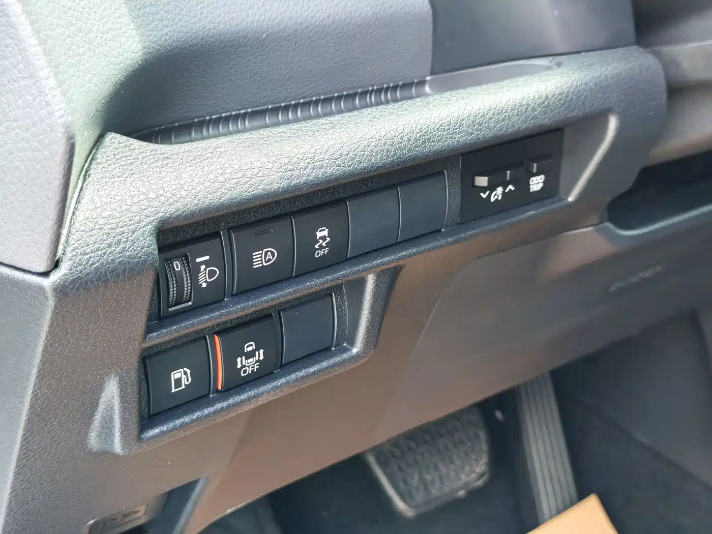 Toyota Sienna 2021 2.5L Hybrid Premium Edition фото 19