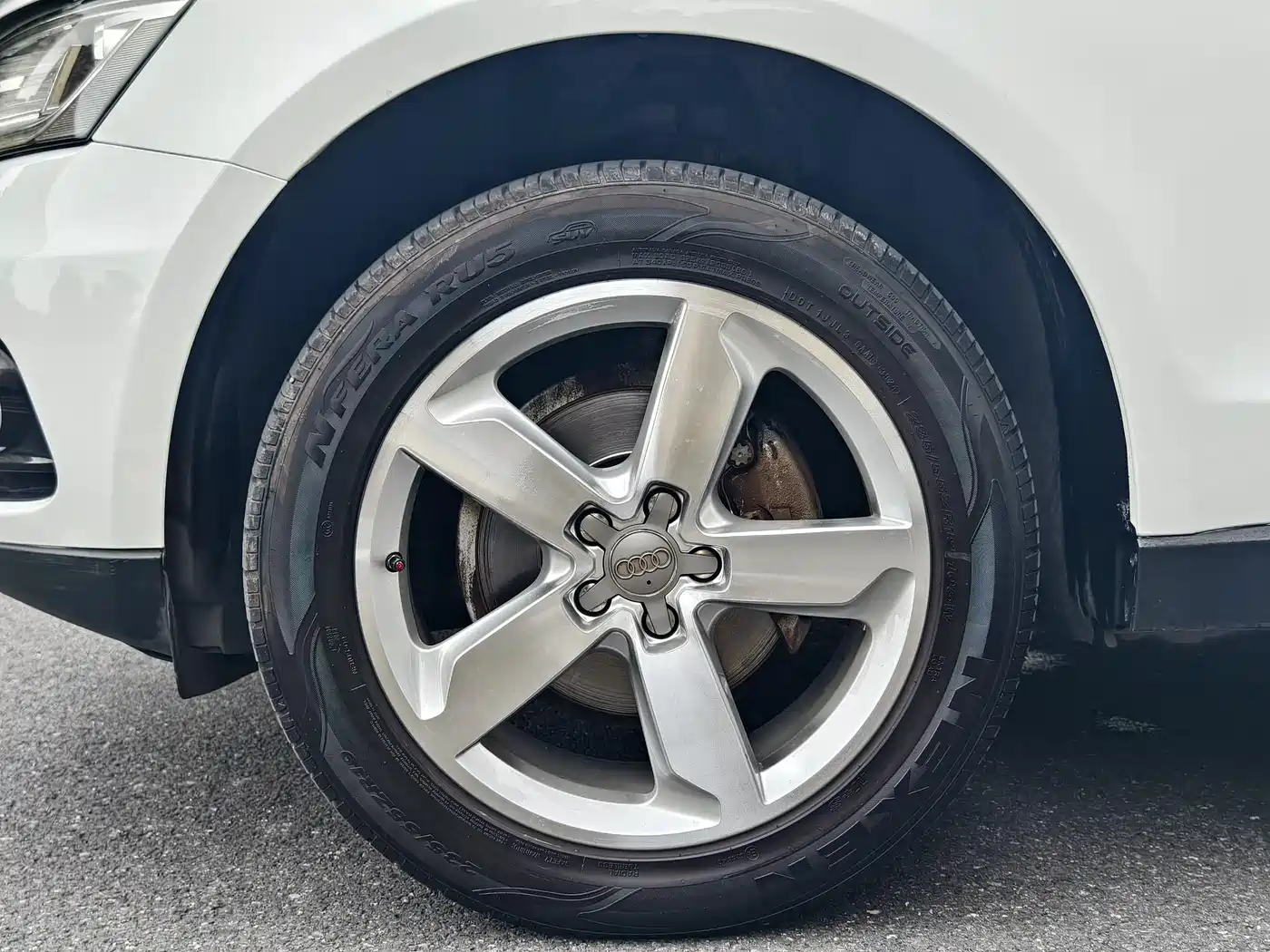 Фото 20 - Audi Q5